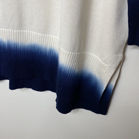 NWT White with Blue Fade Ombré Sweater with Dolman Sleeves size M - Picture 8 of 10